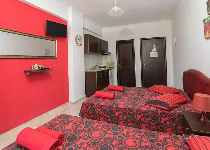 Irida Sun Aparthotel 3*